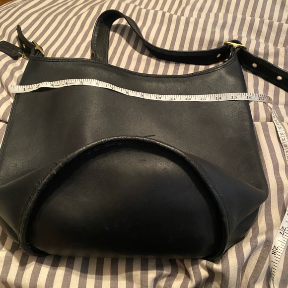 Vintage coach purse - Picture 4 of 8